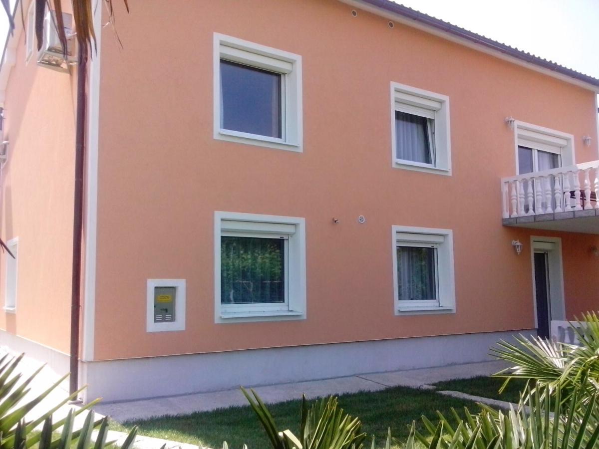 Ferienwohnung Ankaran Sobe Mara Exterior foto